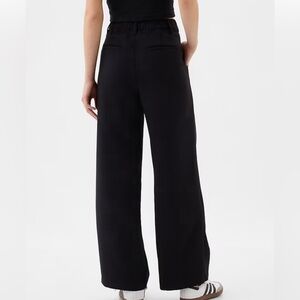 GAP Easy Crepe Trousers Black Loose Straight Pant 00 PETITE RT$80 good condition